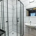 Kolumny 217 Parking Bezplatny *