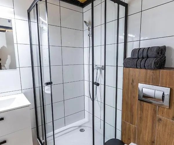 Kolumny 217 Parking Bezplatny